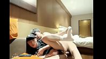 หนังโป๊เกาหลี xxxเกย์ สองหนุ่มหน้าตาก็หล่อแต่ดันชอบล่อตูดกันเอง เลยเย็ดโชว์ท่าเด็ดต้วยการตะแคงเย็ดตูดแบบ 360 องศาจนน้ำควยพุ่งเต็มรูตูด